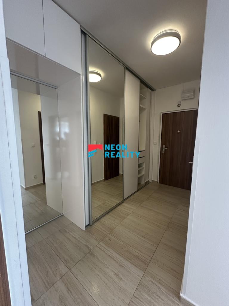 Pronájem bytu 2+1 56 m2
