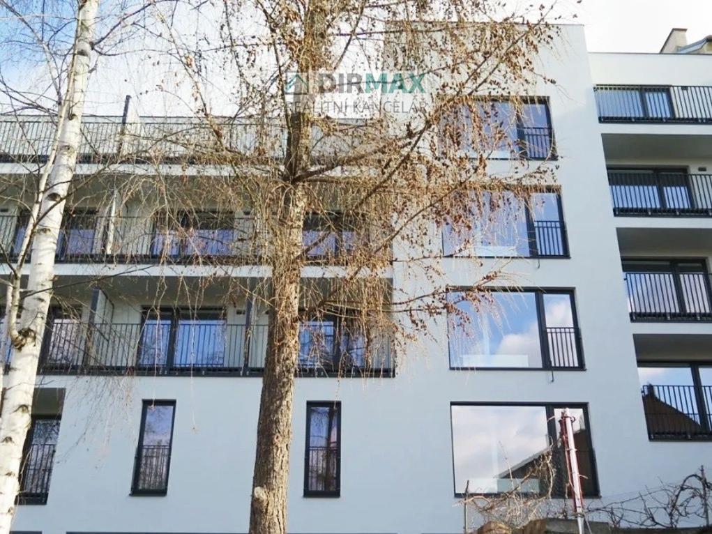Pronájem bytu 1+kk 33 m2
