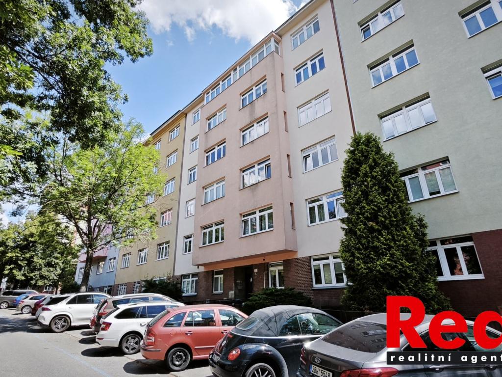 Pronájem bytu 1+1 42 m2