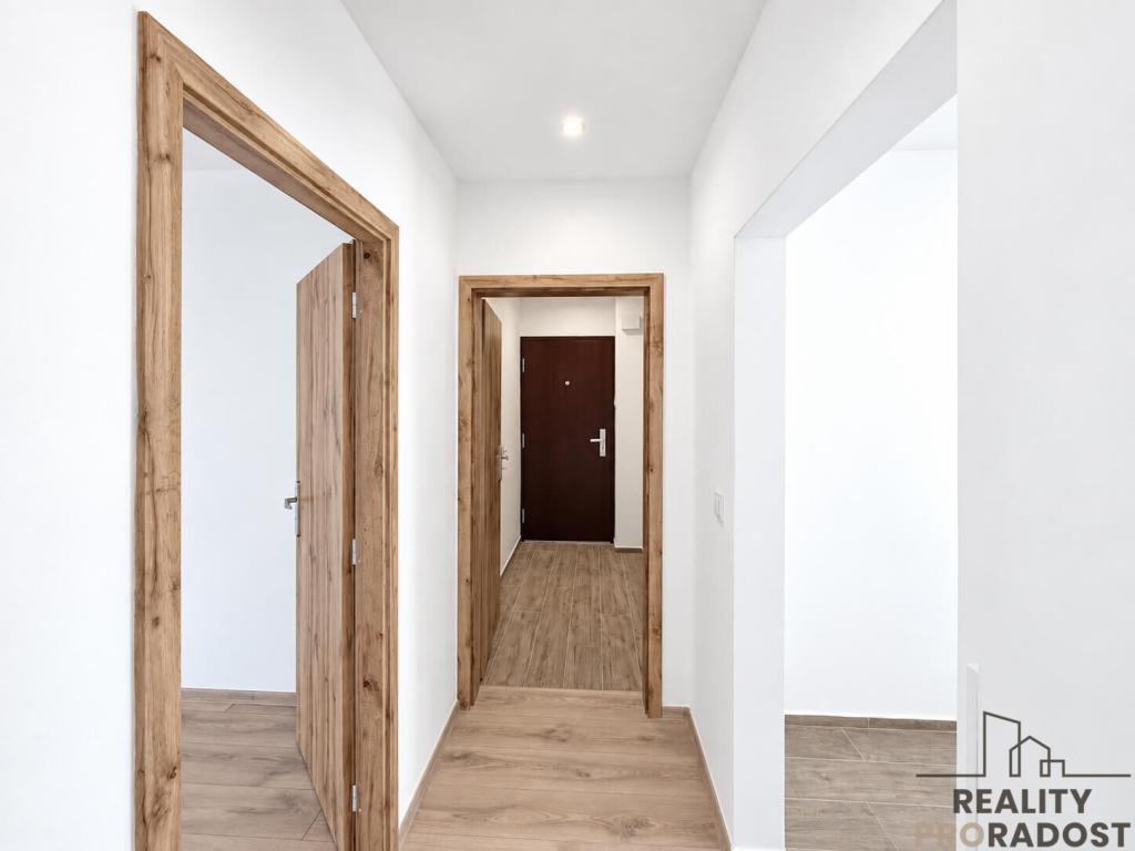 Prodej bytu 3+1 68 m2, Praha – náhled fotky 22