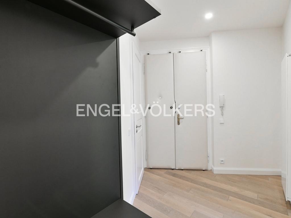 Pronájem bytu 2+kk 56 m2, Praha – náhled fotky 13