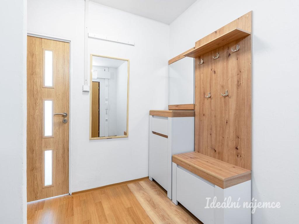 Pronájem bytu 2+kk 42 m2, Praha – náhled fotky 7