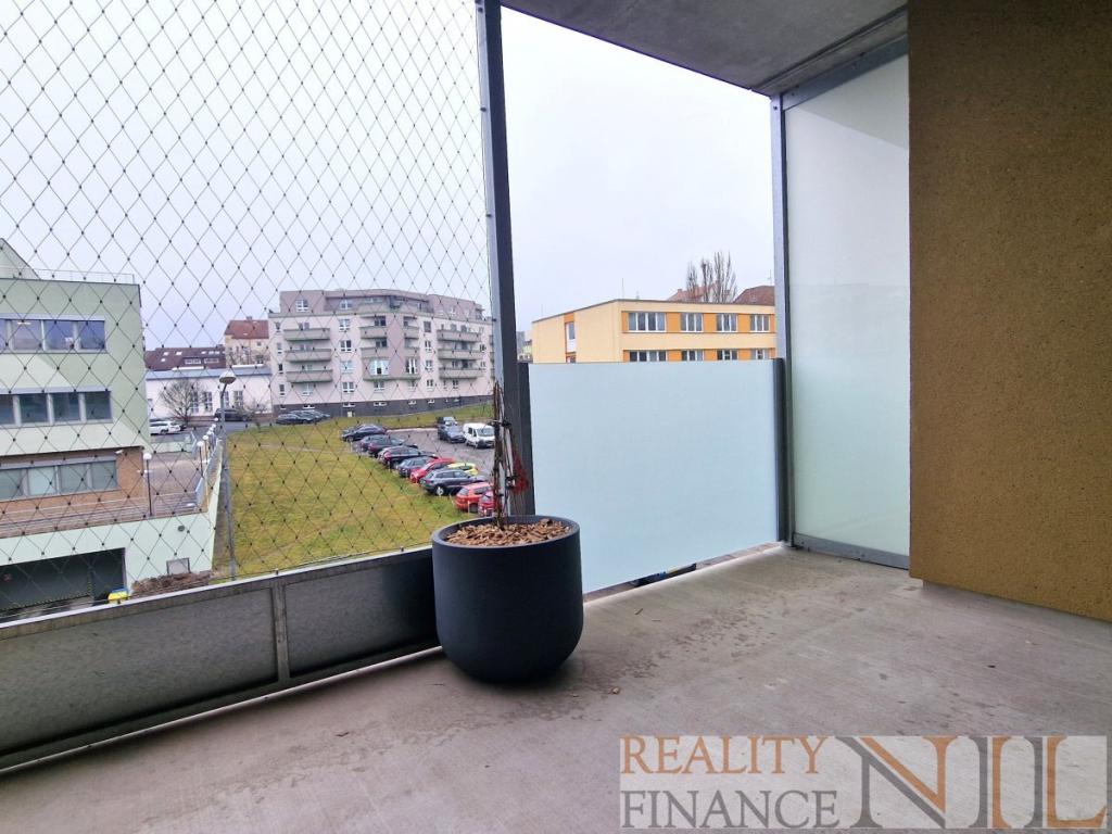 Pronájem bytu 2+kk 52 m2