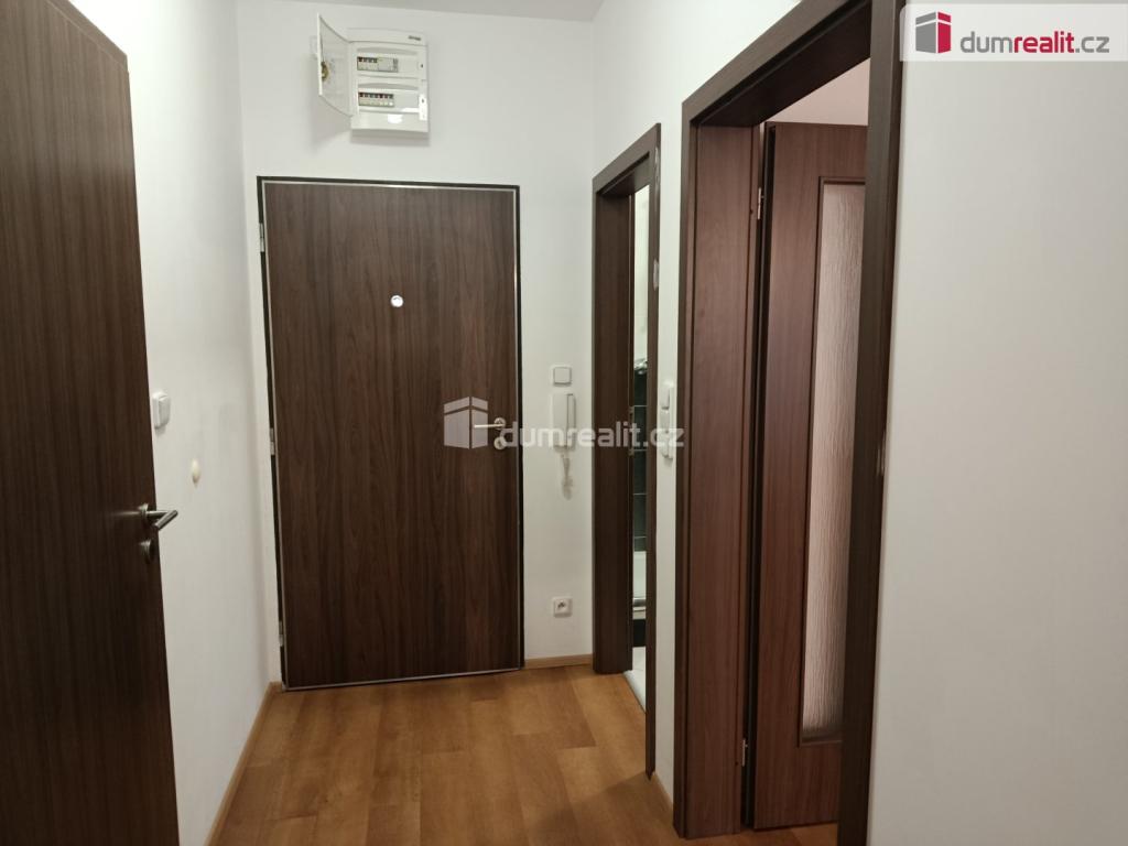 Pronájem bytu 2+kk 57 m2, Praha – náhled fotky 7