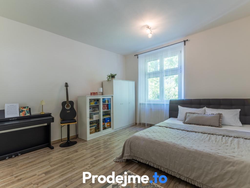 Pronájem bytu 1+1 42 m2