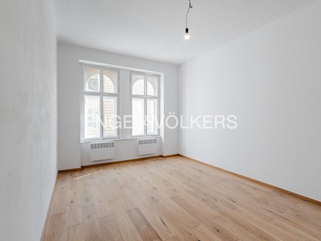 Pronájem bytu 1+1 38 m2