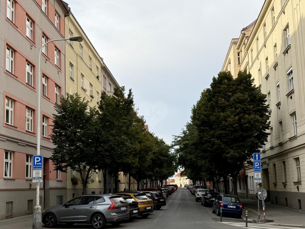 Pronájem bytu 2+kk 48 m2, Praha – náhled fotky 19