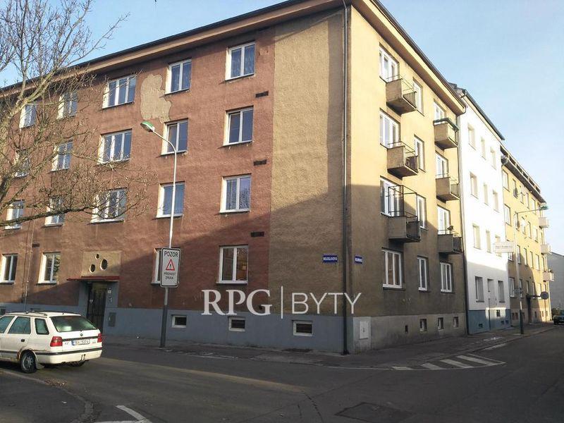 Pronajem bytu 3+1 75 m2