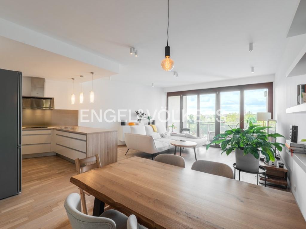 Pronájem bytu 4+kk 125 m2