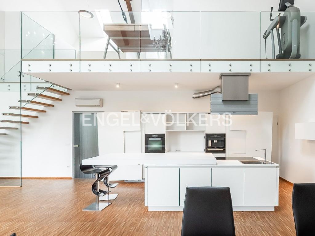 Pronájem bytu 3+kk 170 m2