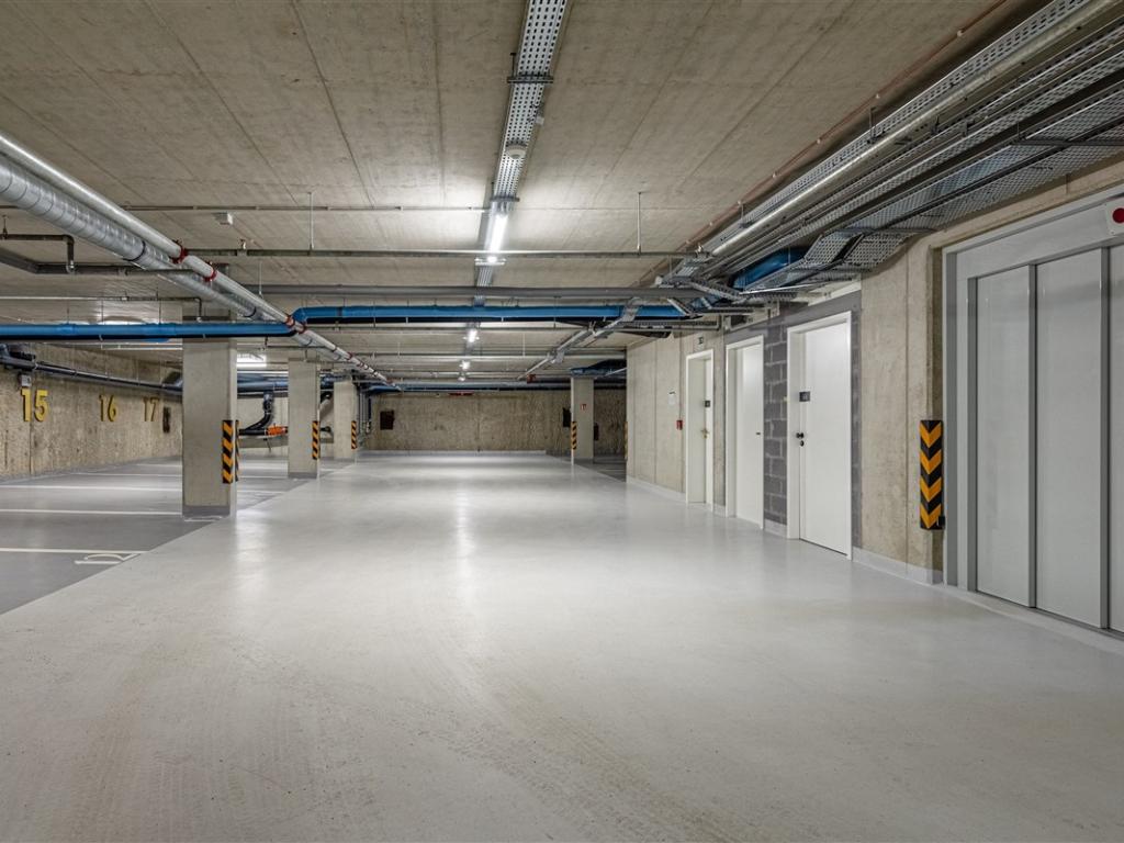 Pronájem bytu 2+kk 72 m2, Praha – náhled fotky 12