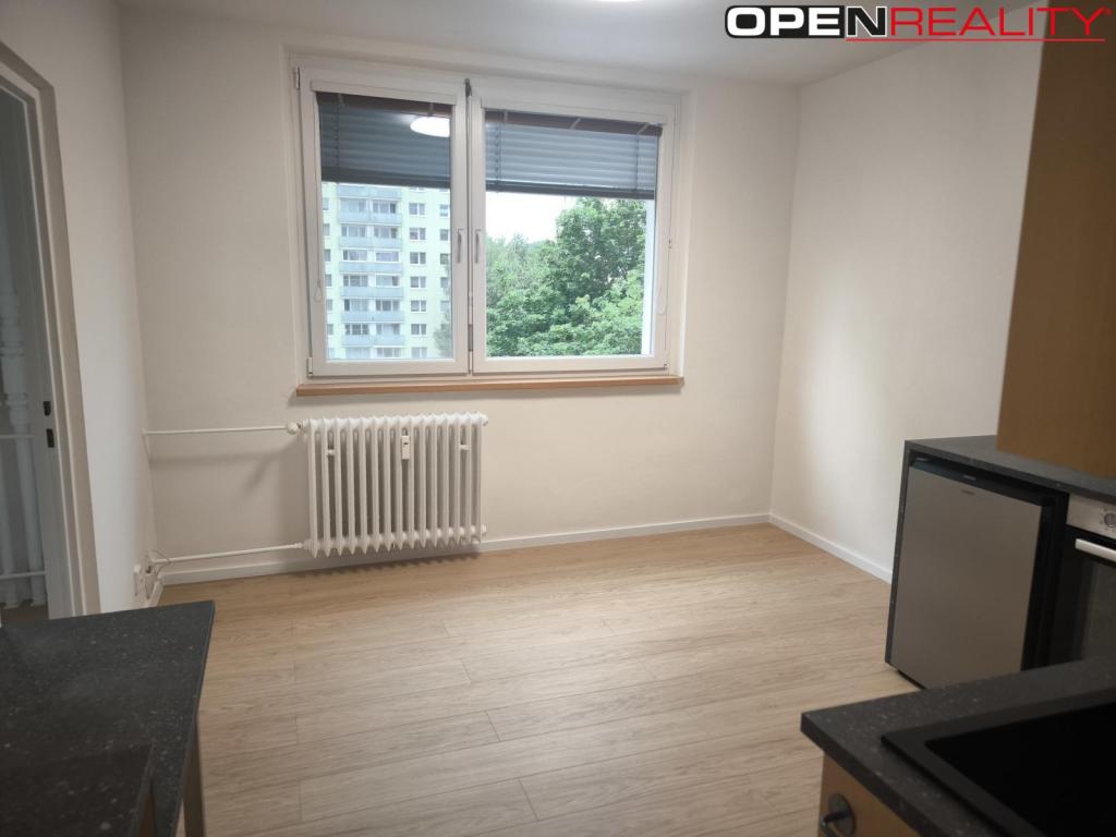 Pronájem bytu 2+kk 33 m2
