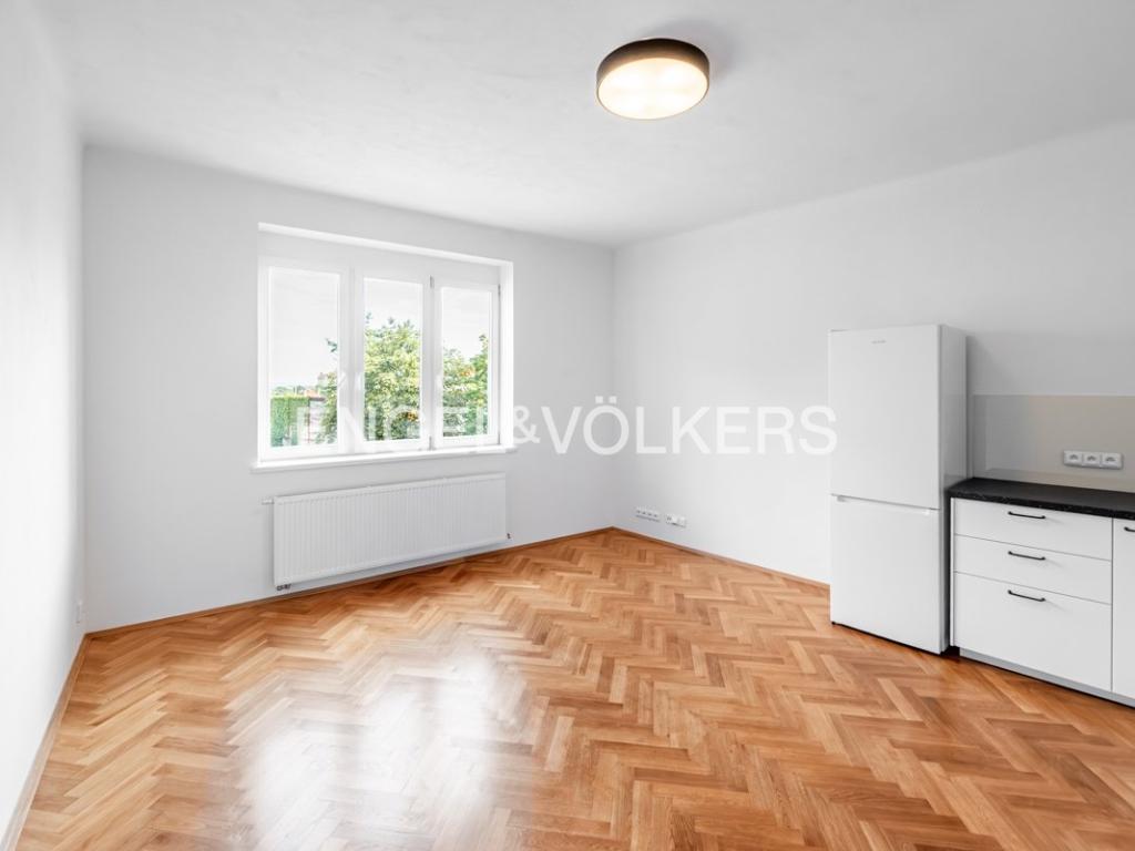 Pronájem bytu 3+kk 82 m2