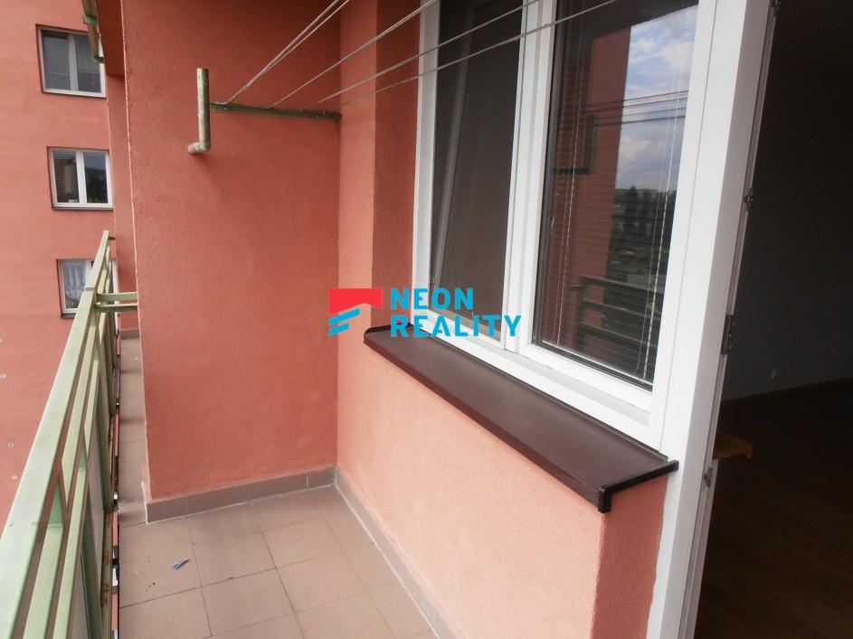 Pronájem bytu 1+kk 32 m2