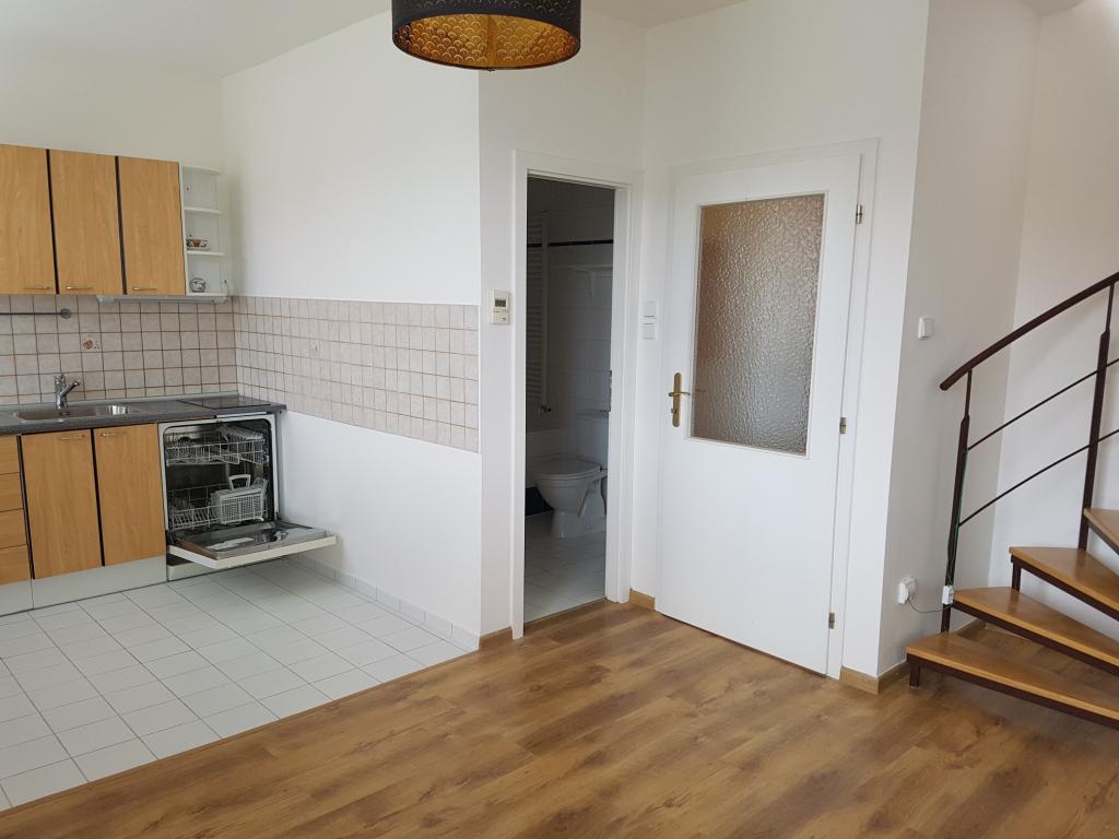 Pronájem bytu 3+kk 57 m2