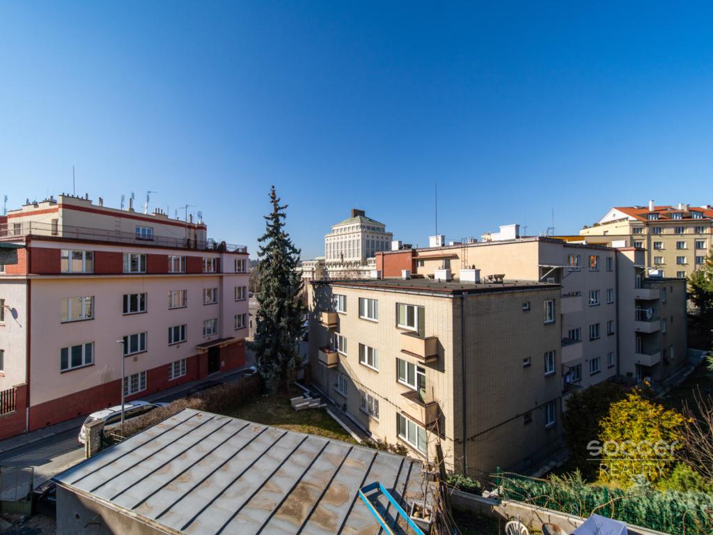 Pronájem bytu 1+kk 27 m2