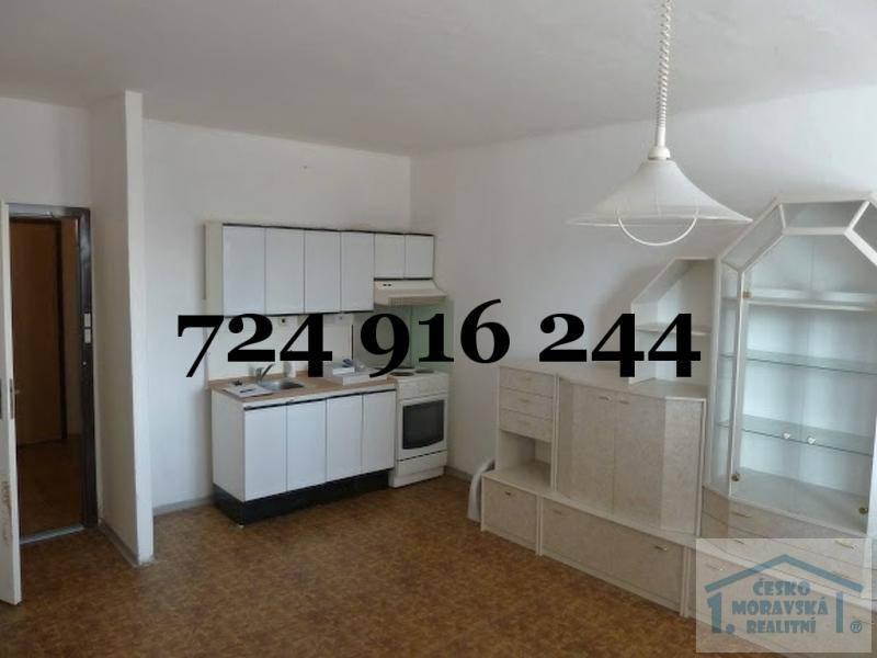 Pronajem bytu garsonka 31 m2