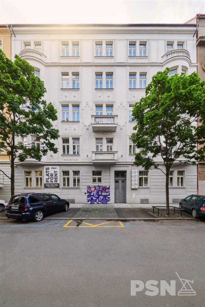 Pronájem bytu 3+kk 109 m2