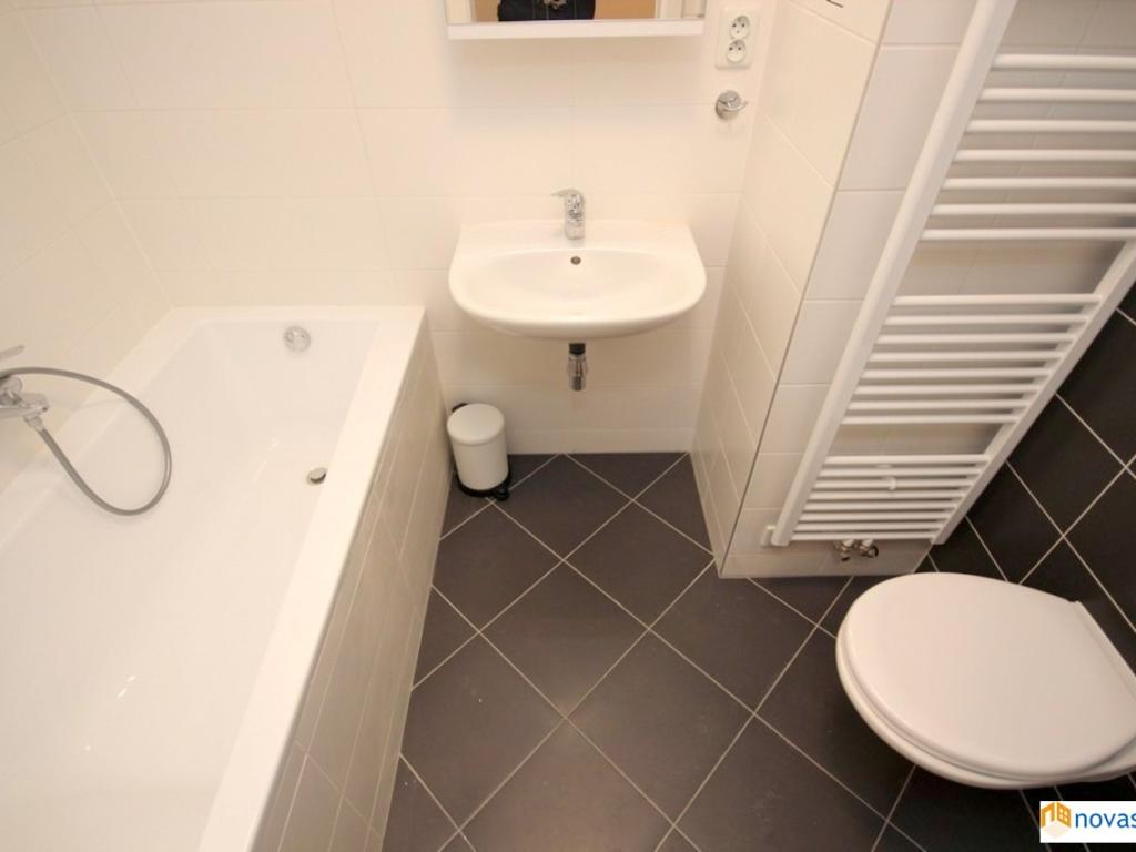 Pronájem bytu 1+kk 43 m2