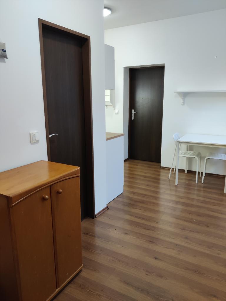 Pronájem bytu 2+1 57 m2