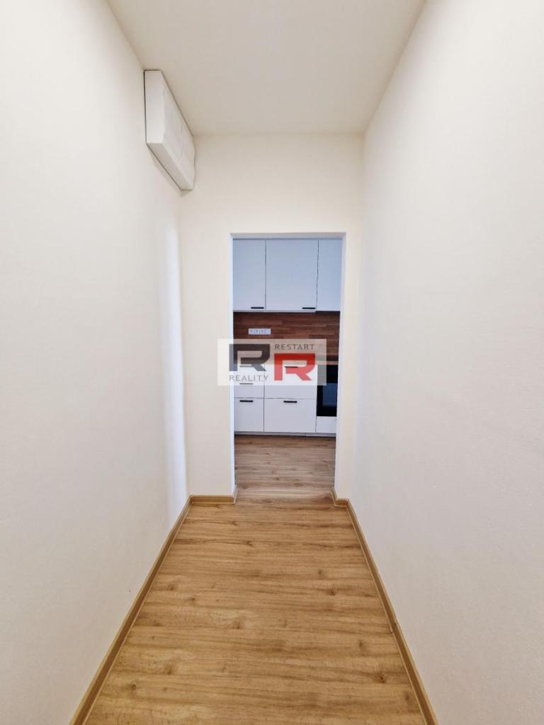 Pronájem bytu 2+1 52 m2
