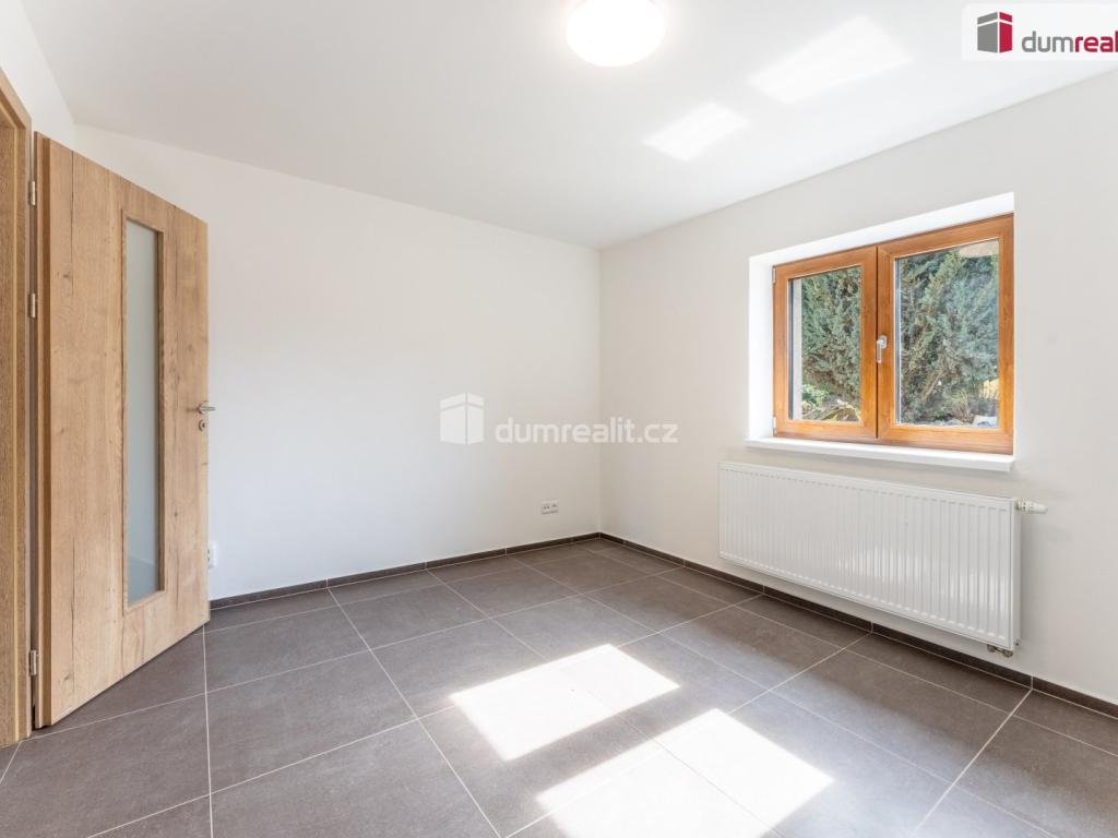 Prodej domu 80 m2, Kostelec – náhled fotky 12