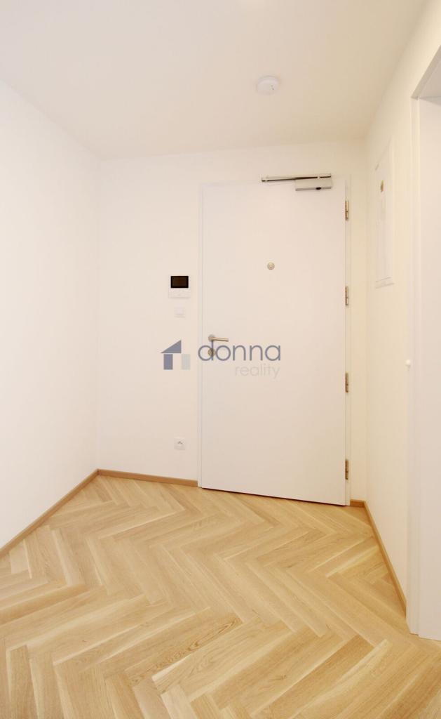 Prodej bytu 1+kk 39 m2, Praha – náhled fotky 7