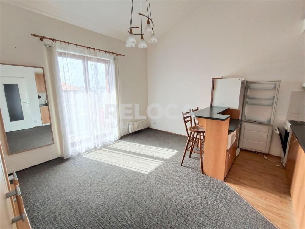 Pronájem bytu 1+1 40 m2