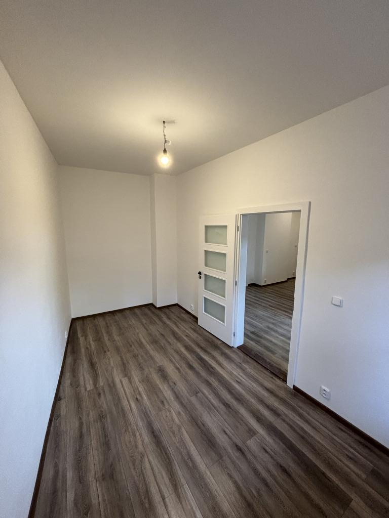 Pronajem bytu 3+1 98 m2