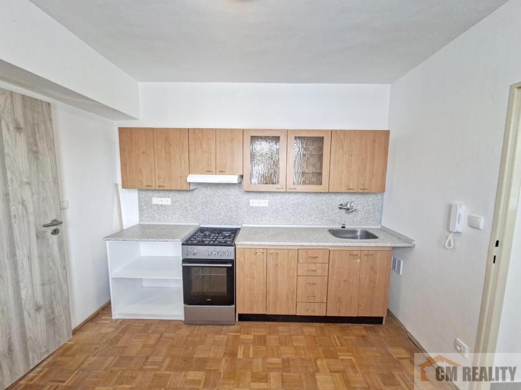 Butas, 30 m²