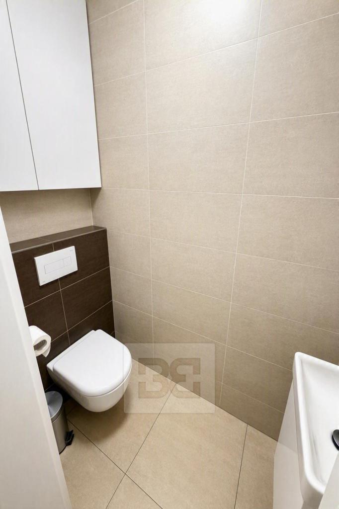Prodej bytu 2+kk 72 m2, Praha – náhled fotky 8
