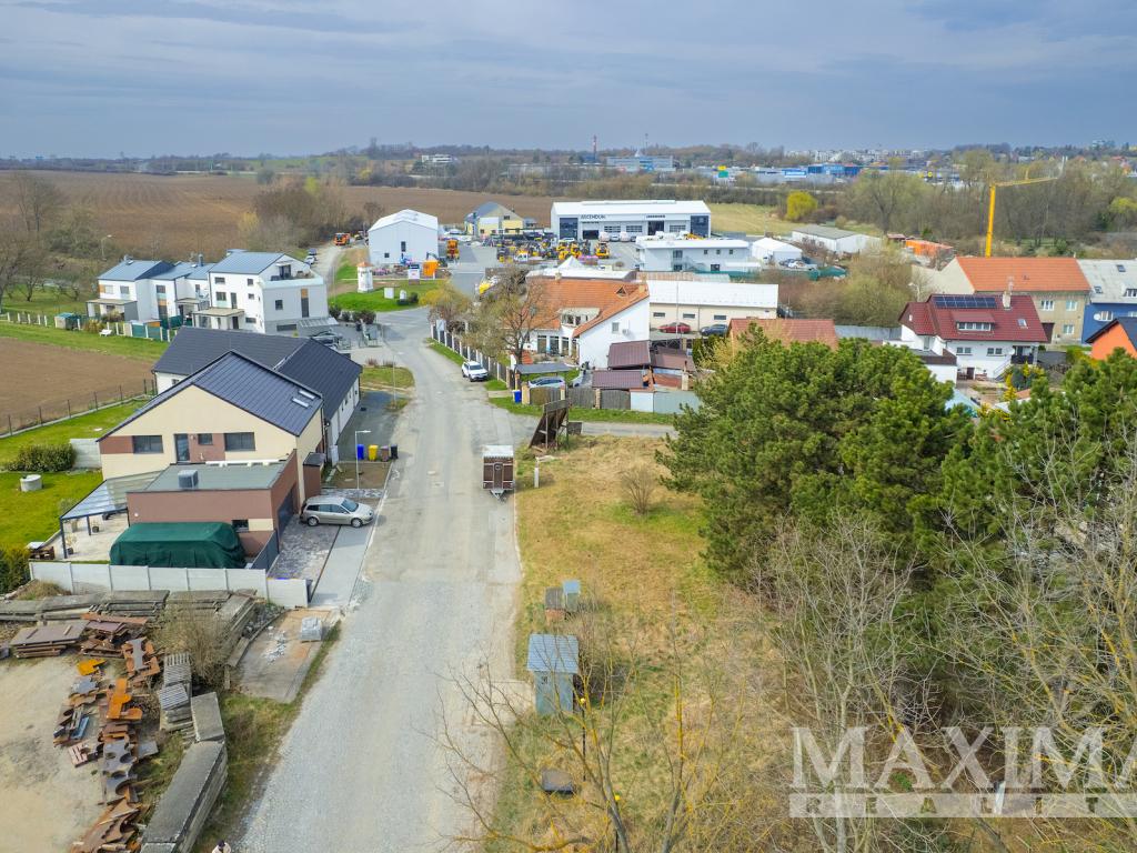 Prodej pozemku 443 m2