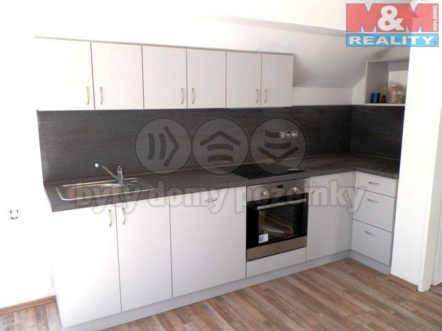 Pronajem bytu 3+1 90 m2
