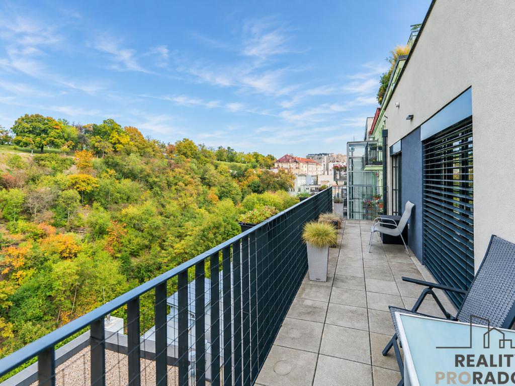Prodej bytu 3+kk 82 m2, Praha – náhled fotky 24