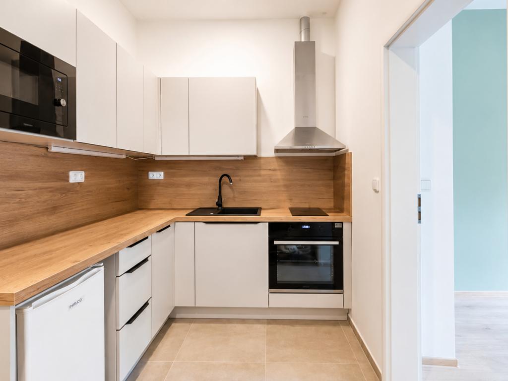 Pronájem bytu 1+kk 34 m2