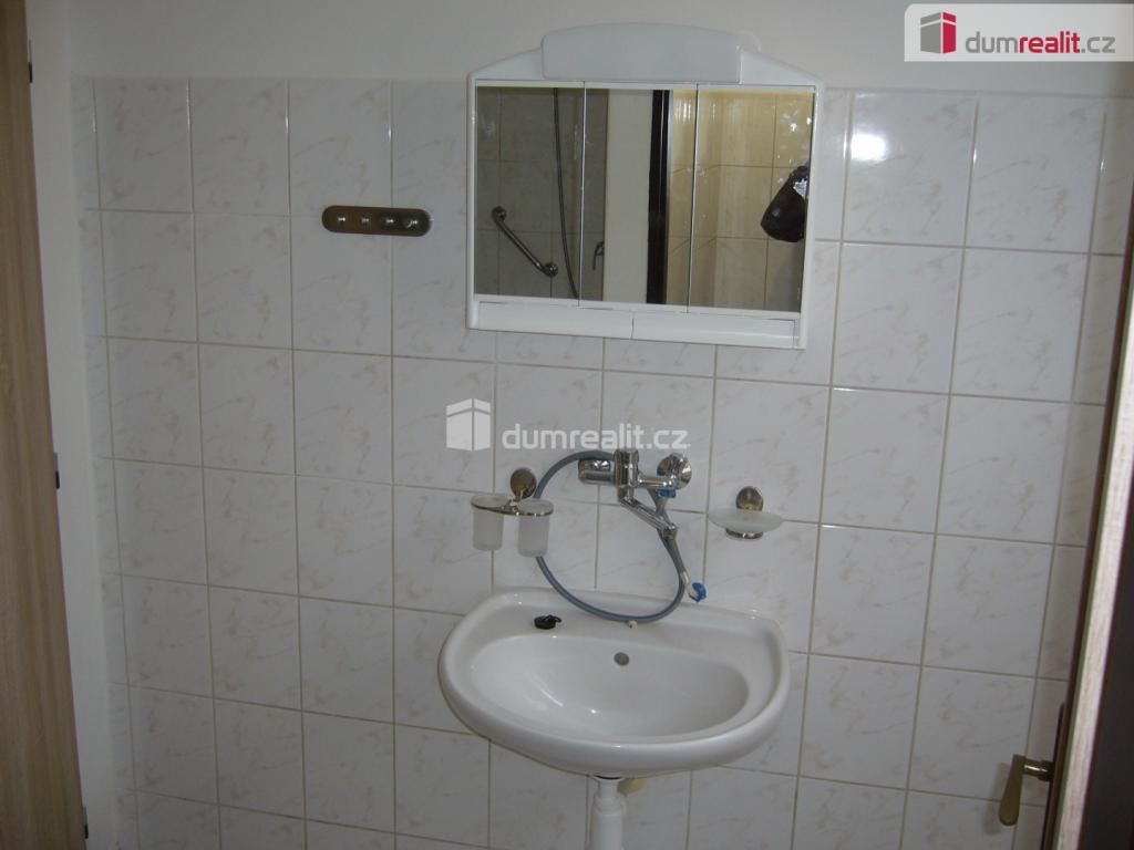 Pronájem bytu 1+kk 35 m2