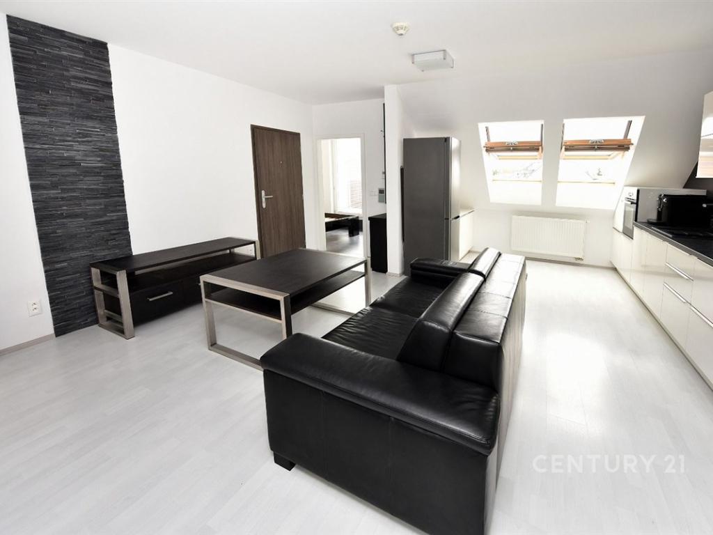 Pronájem bytu 2+kk 52 m2