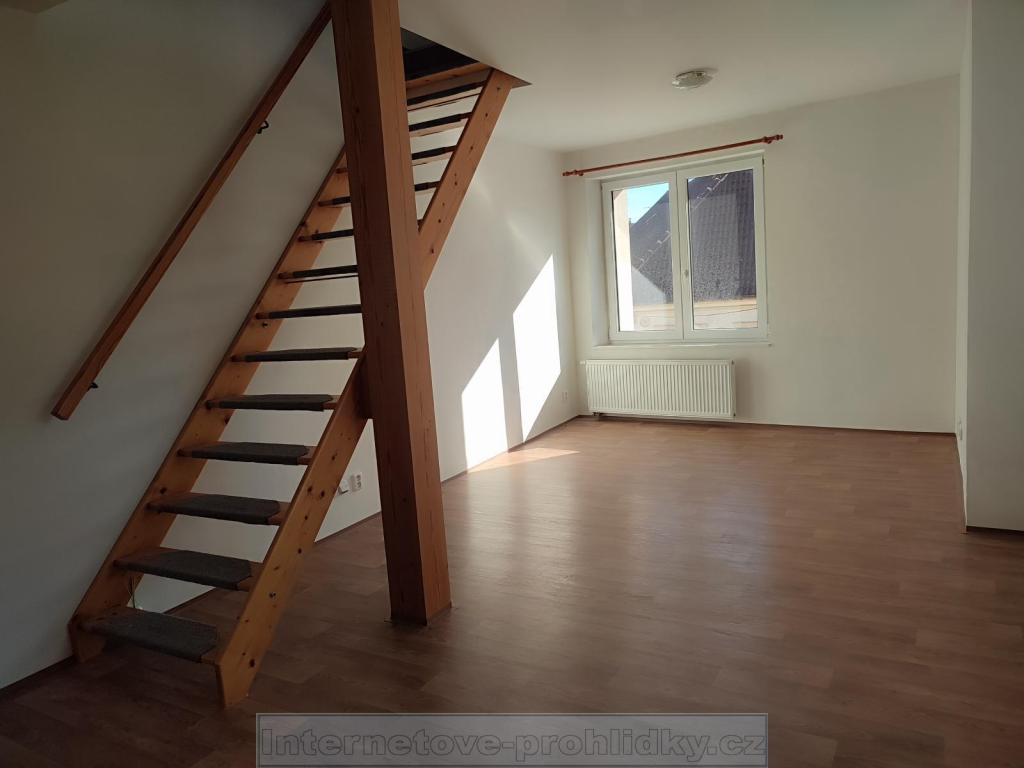 Pronájem bytu 2+kk 57 m2
