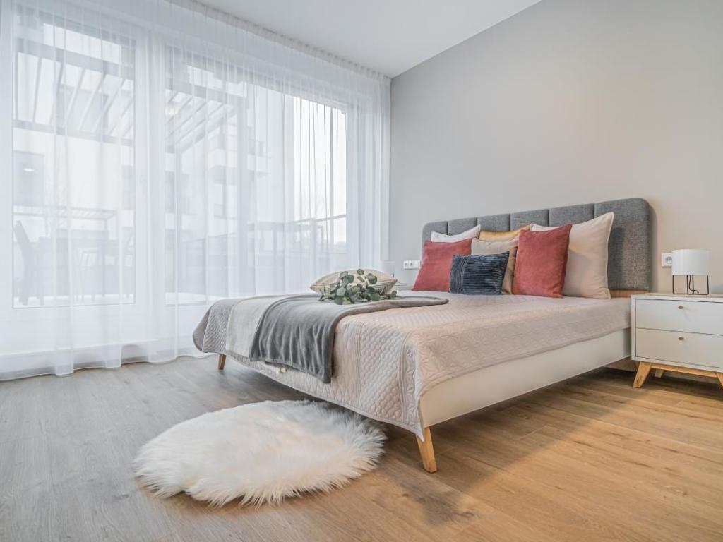 Pronájem bytu 3+kk 82 m2, Praha – náhled fotky 5
