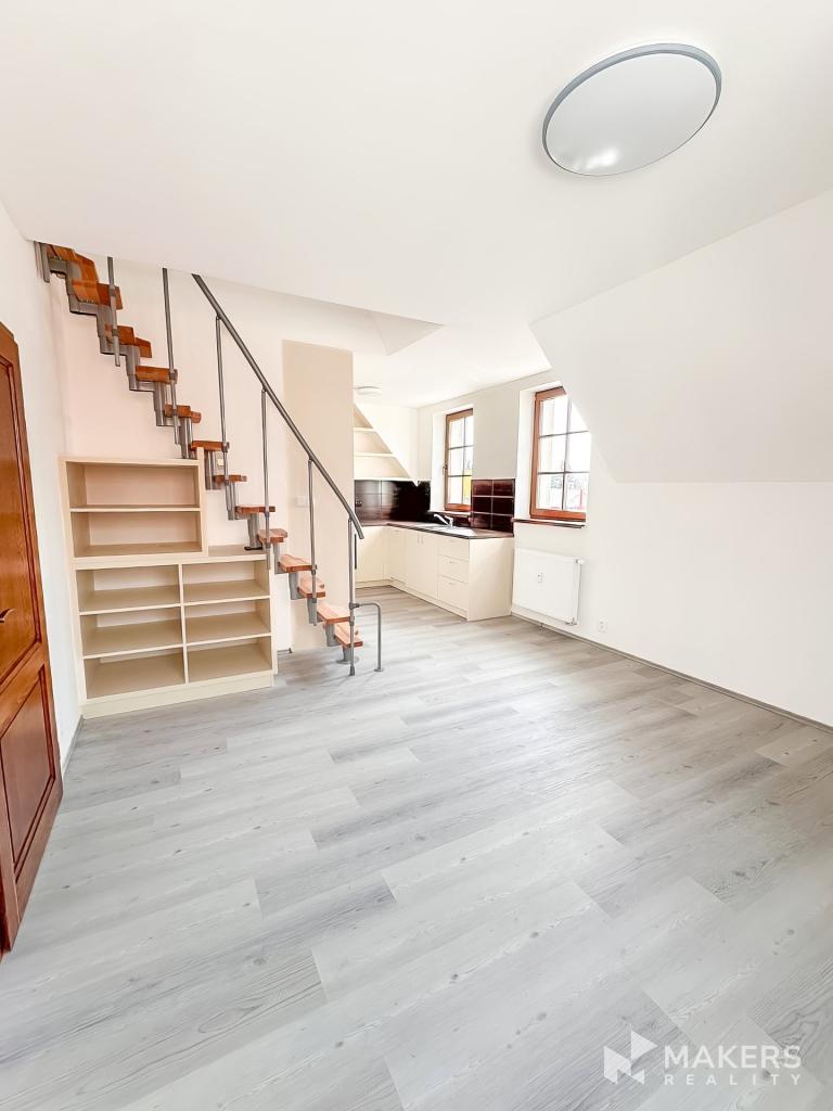 Pronájem bytu 2+kk 54 m2