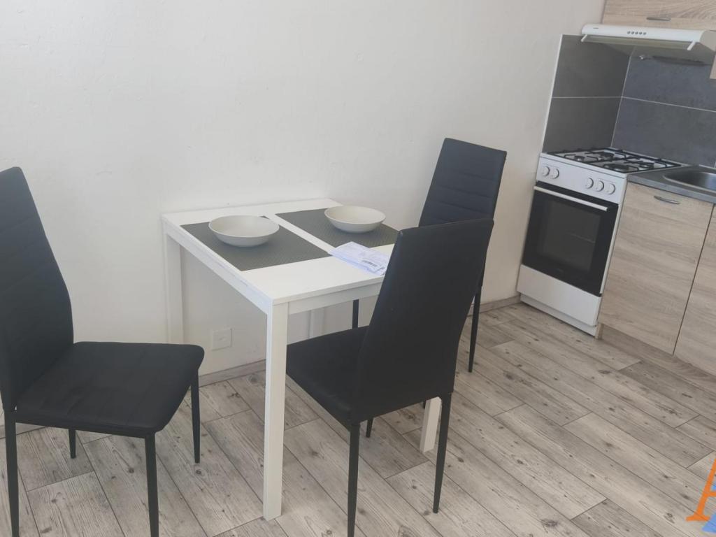 Pronájem bytu 1+1 35 m2