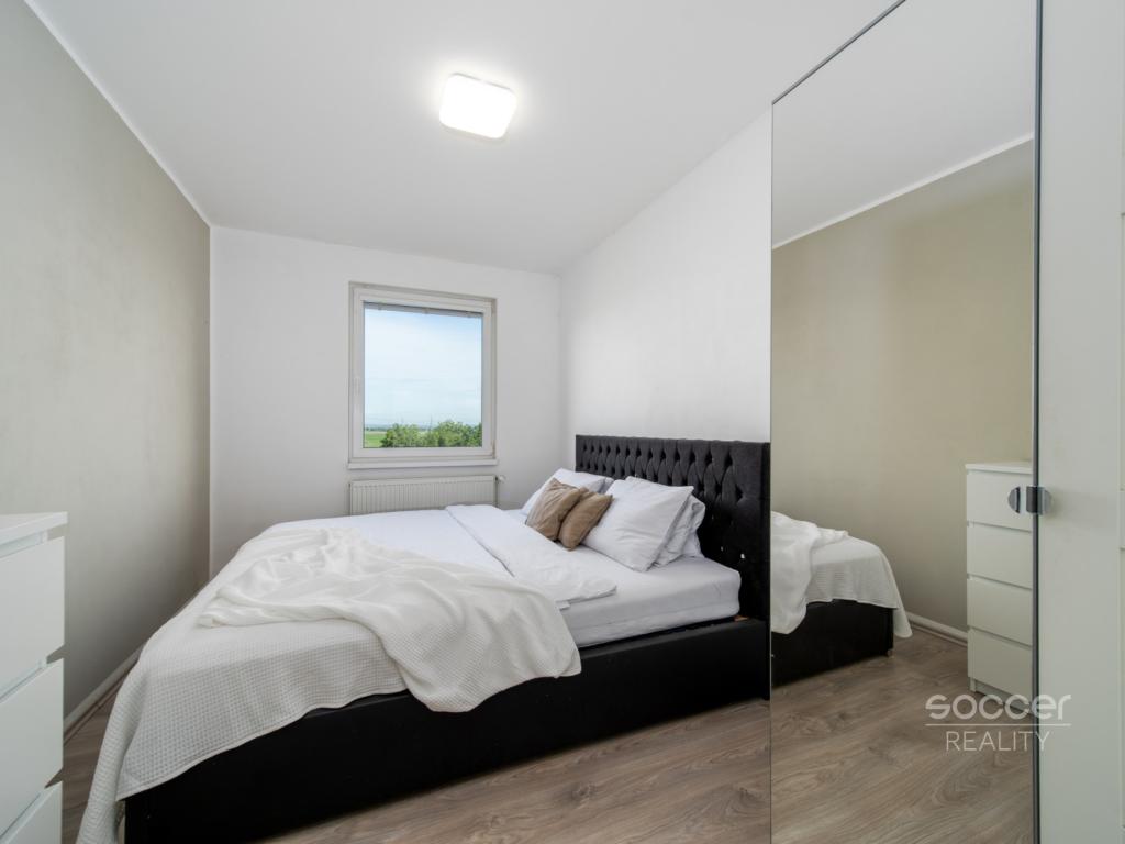Prodej bytu 3+1 69 m2, Nehvizdy – náhled fotky 12