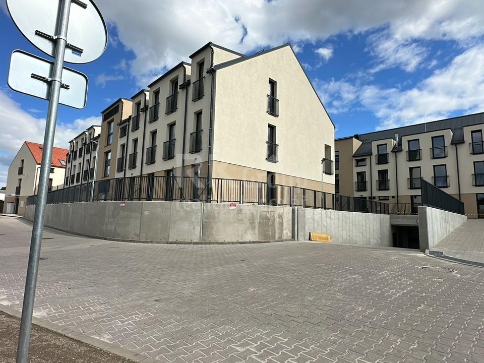 Listing 0