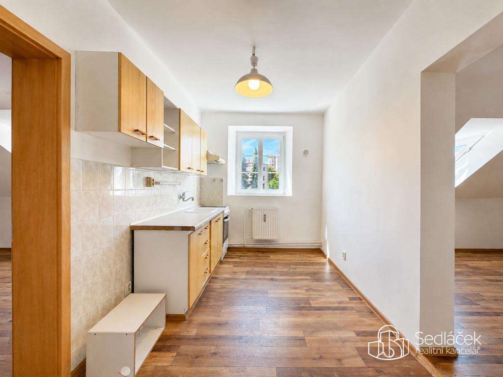 Pronájem bytu 2+1 64 m2