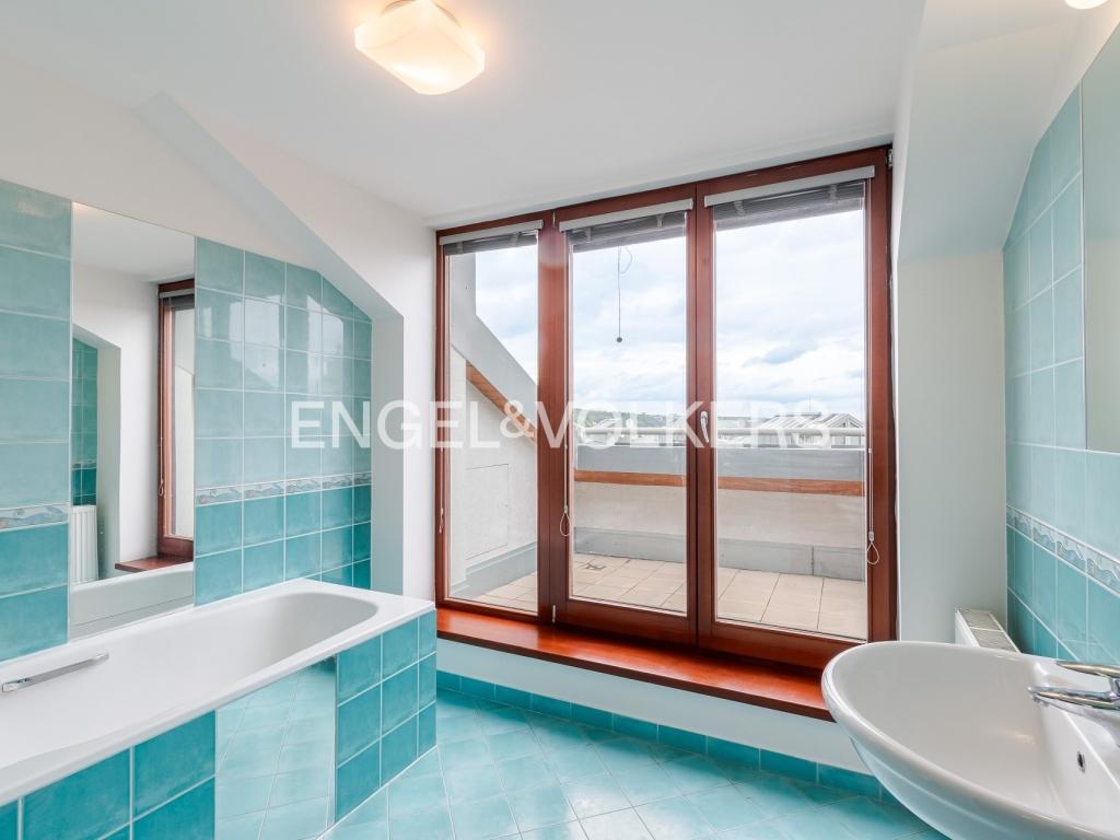 Pronájem bytu 4+1 120 m2, Praha – náhled fotky 10