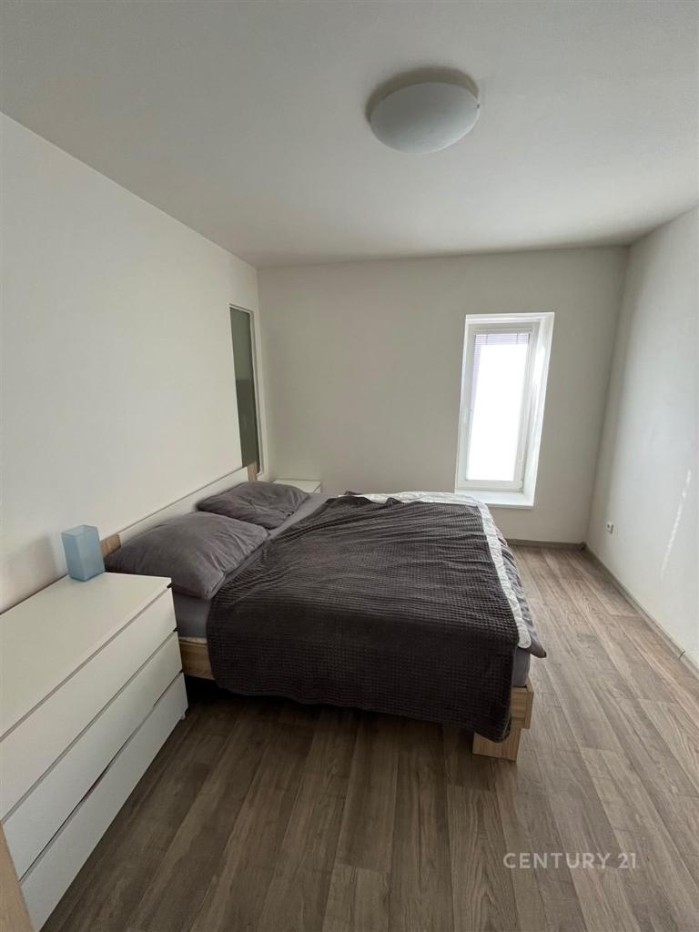 Pronájem bytu 2+kk 55 m2
