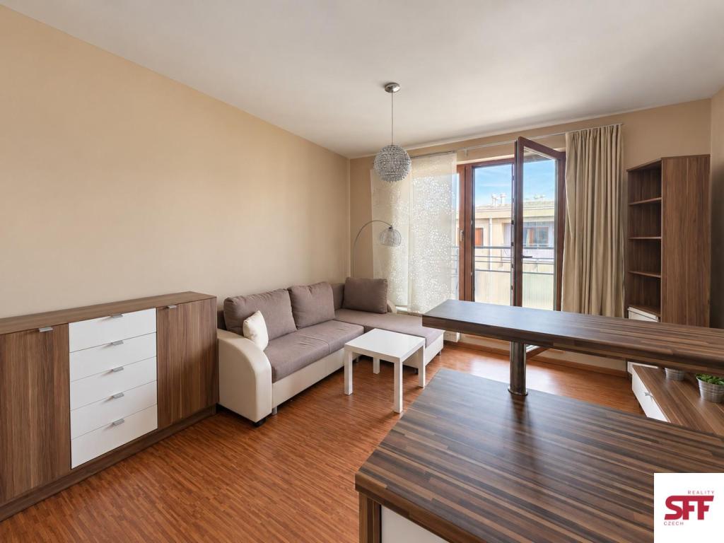 Pronájem bytu 1+kk 35 m2