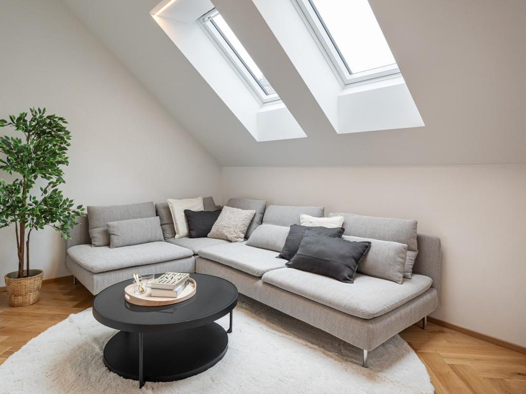 Pronájem bytu 4+kk 105 m2