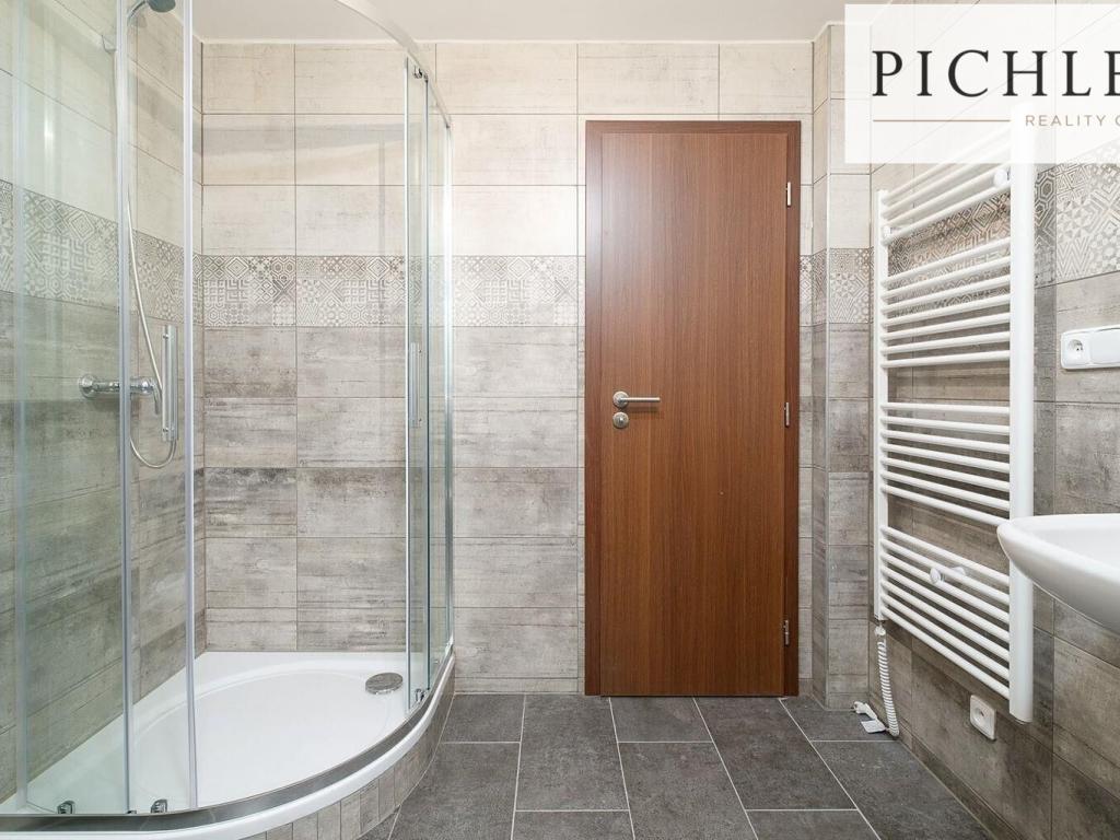 Pronájem 2+kk, Karlovy Vary - K Letišti, 13500 Kč,