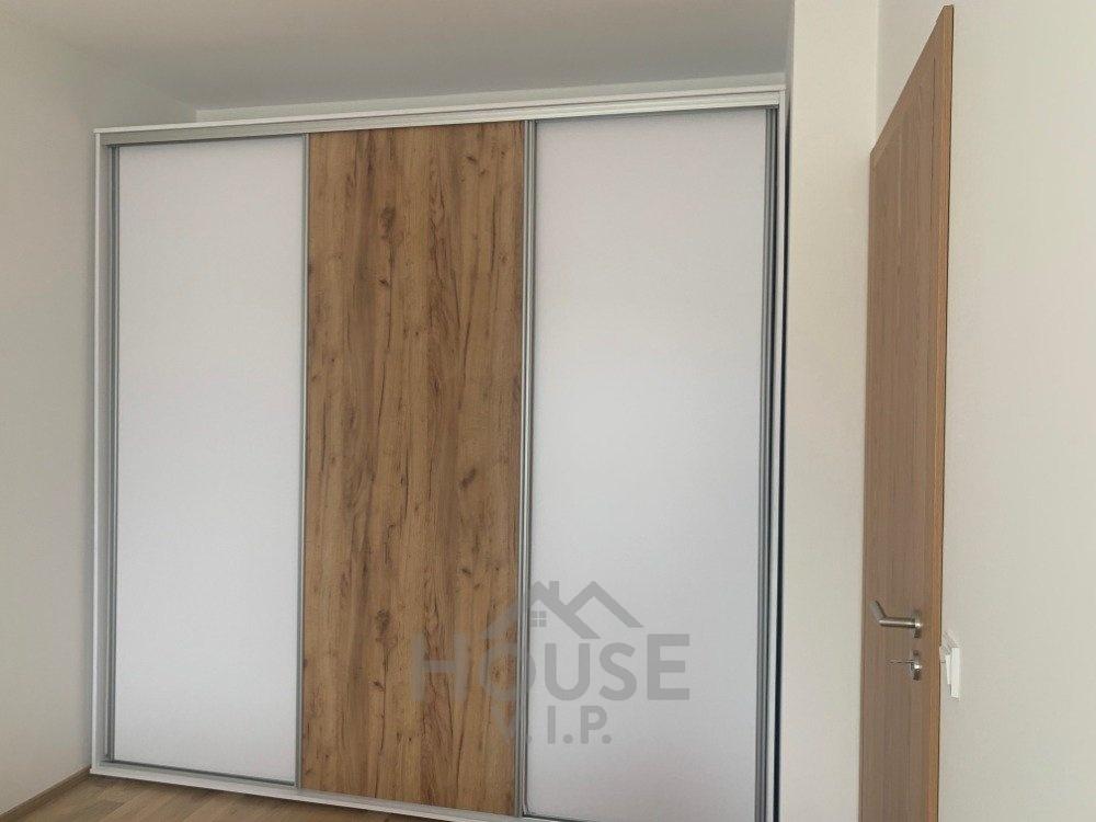 Pronájem bytu 2+kk 63 m2, Praha – náhled fotky 7